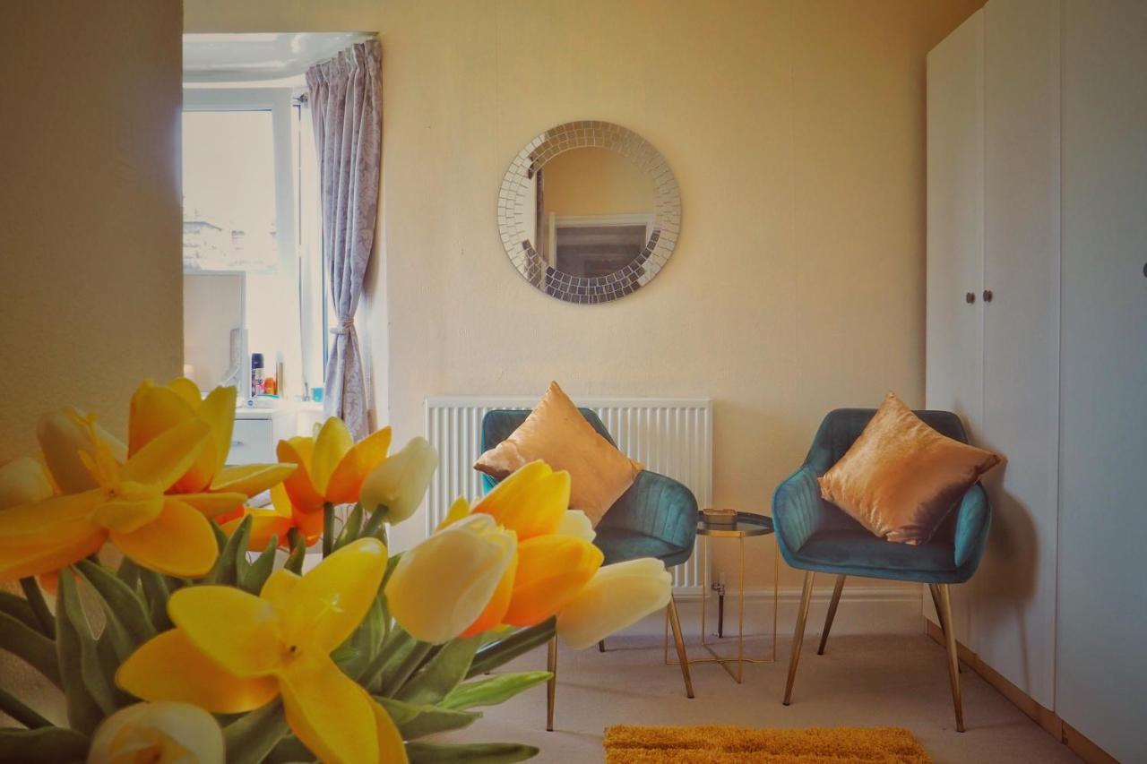 Alma Cliffe Guest House บาร์โนลด์สวิค ภายนอก รูปภาพ